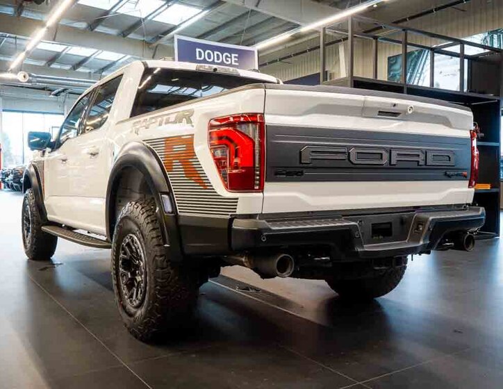 Ford F-150 Pick-up 5,2 l 536 kw
