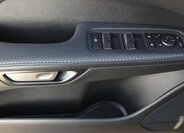 Lexus RX 350h SUV / Terénní 2,5 l 140 kw