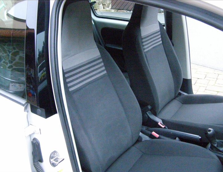 Volkswagen up! Hatchback 999,0 44 kw