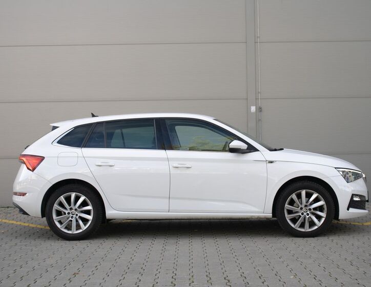 Škoda Scala 4
