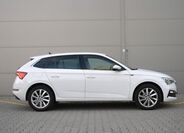 Škoda Scala 4