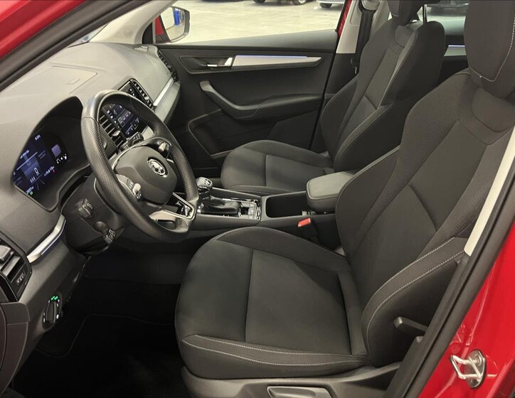 Škoda Karoq SUV 1,5 l 110 kw