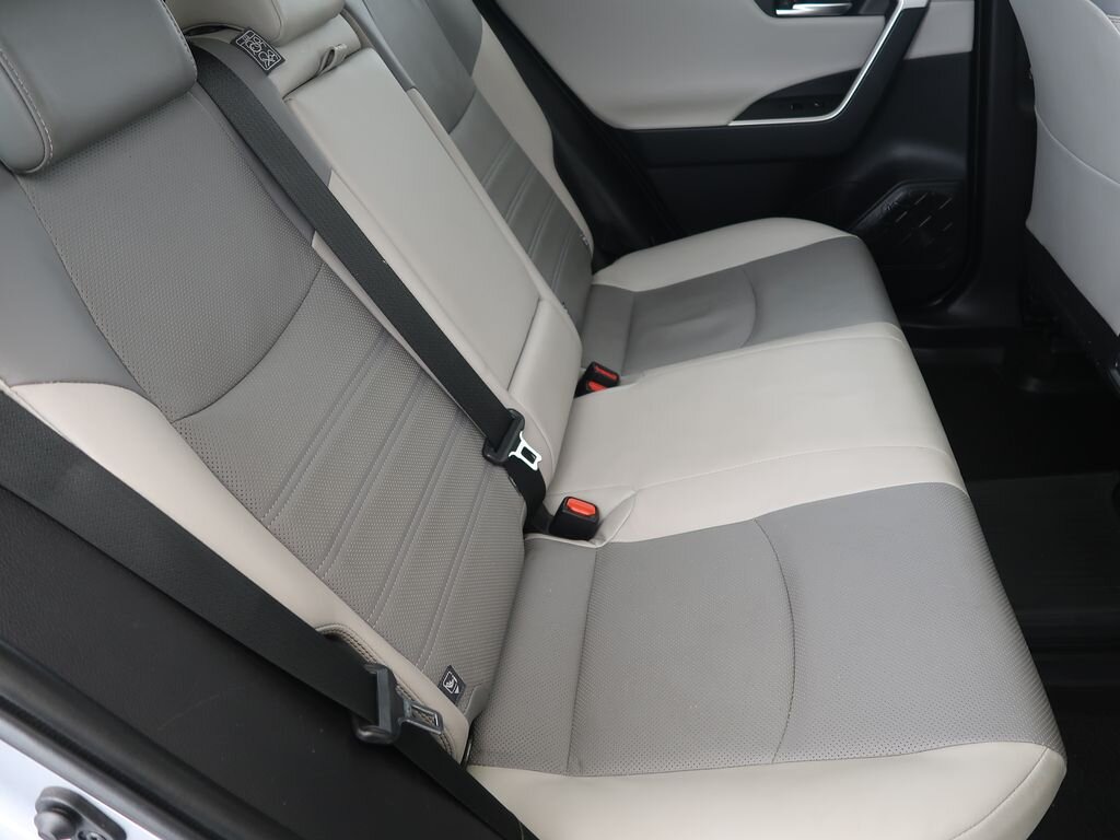 Toyota RAV4 SUV / Terénní 2,5 l 131 kw