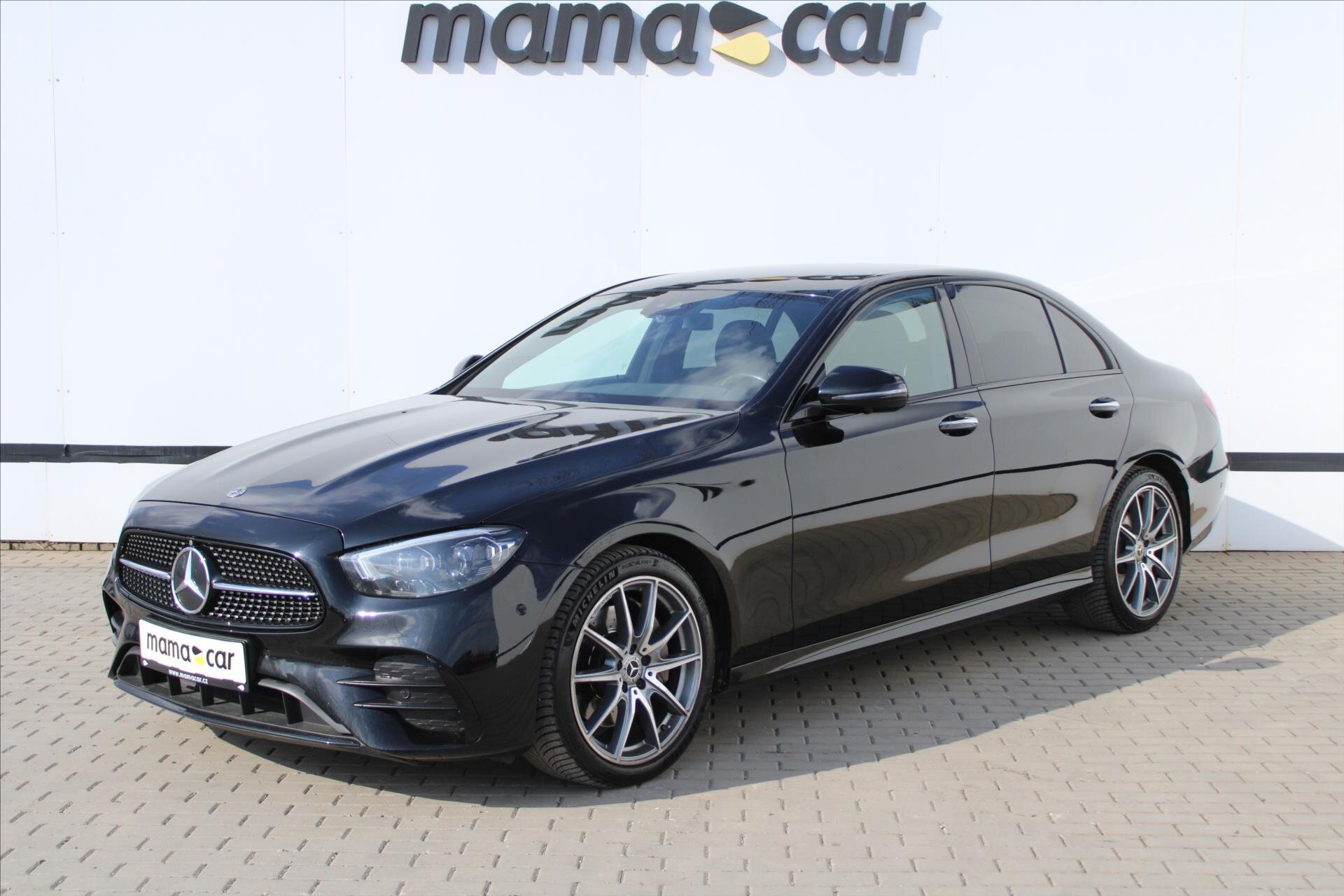 Mercedes-Benz Třídy E Sedan / Limuzína 2,0 l 143 kw