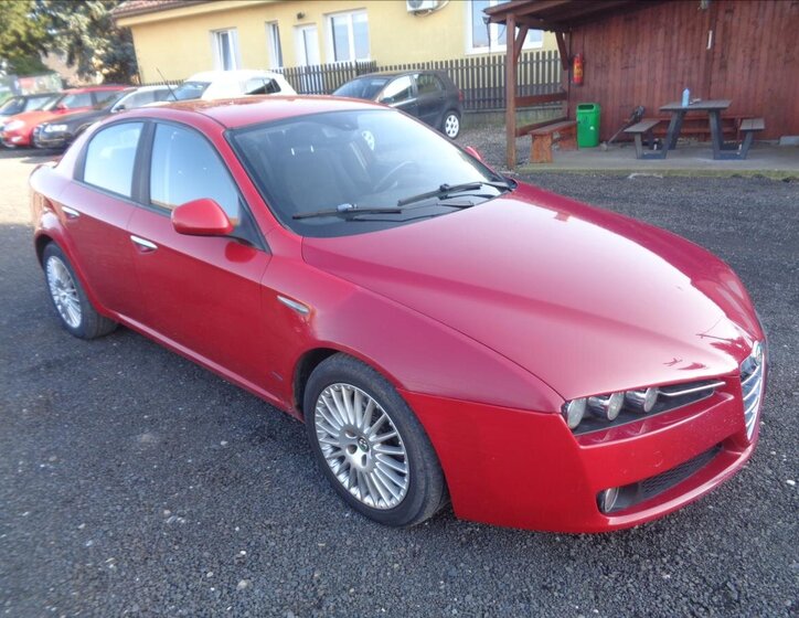Alfa Romeo 159 Sedan / Limuzína 1,9 l 118 kw