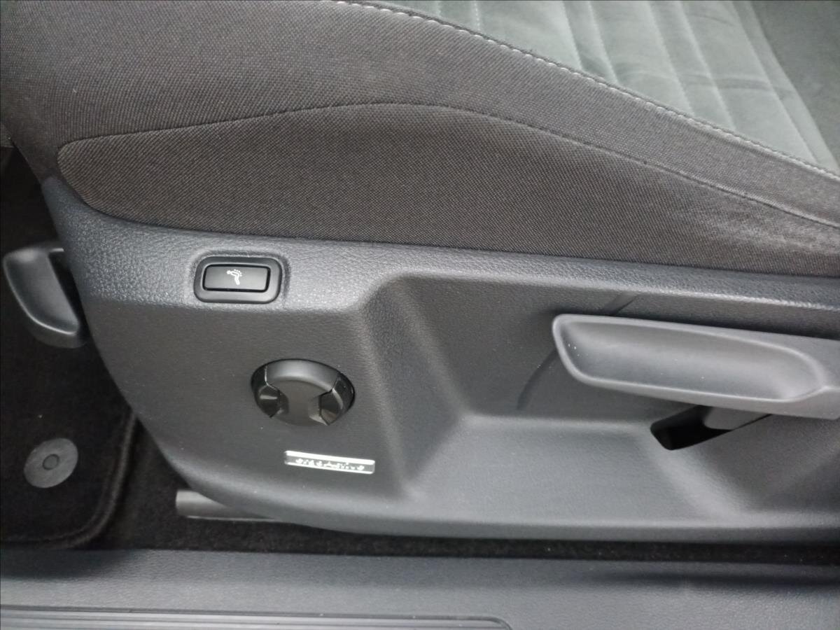 Volkswagen Touran MPV 2,0 l 110 kw