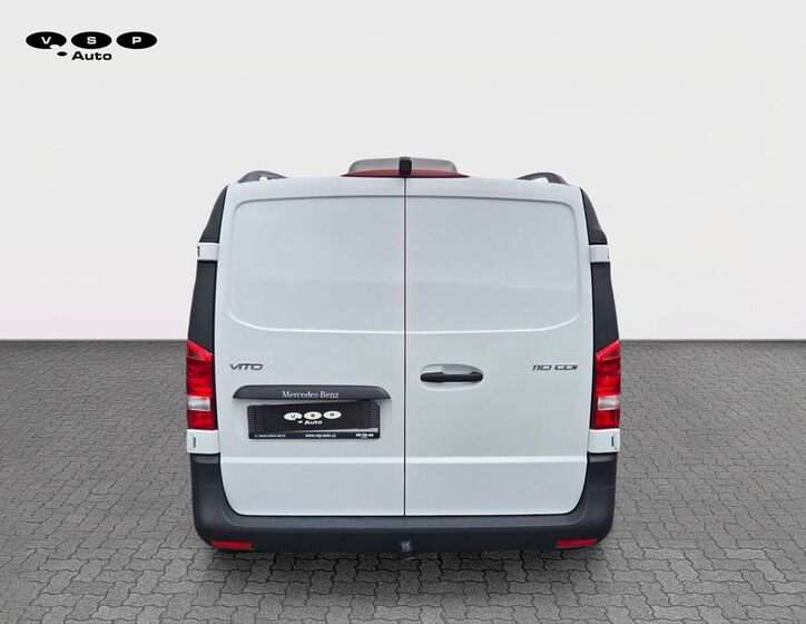 Mercedes-Benz Vito 4