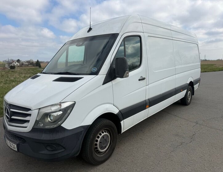 Mercedes-Benz Sprinter Skříň 3,0 l 140 kw