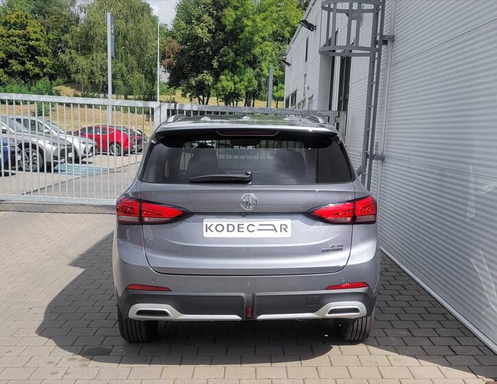 MG ZS 5