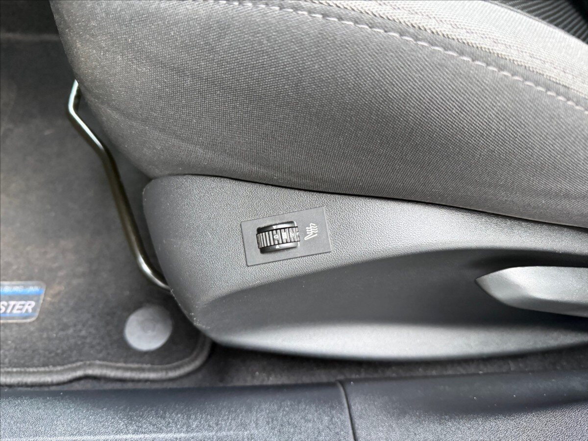 Peugeot 208 Hatchback 1,4 l 70 kw