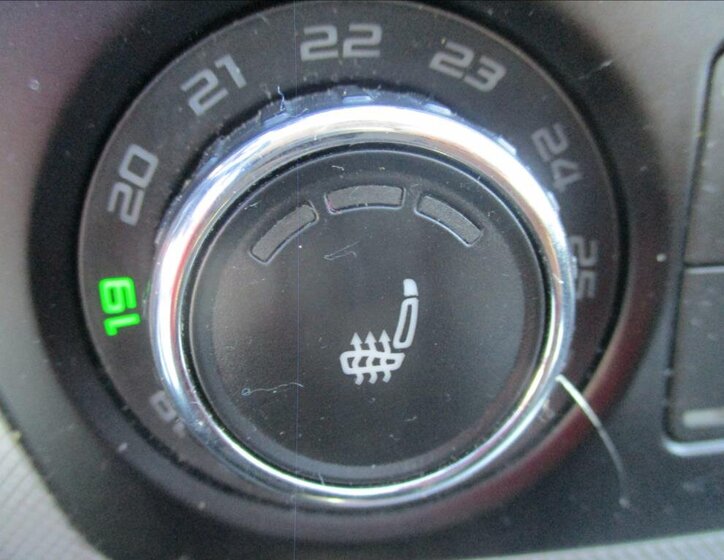 Škoda Octavia Sedan / Limuzína 2,0 l 103 kw