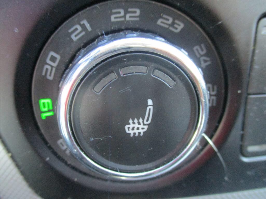 Škoda Octavia Sedan / Limuzína 2,0 l 103 kw