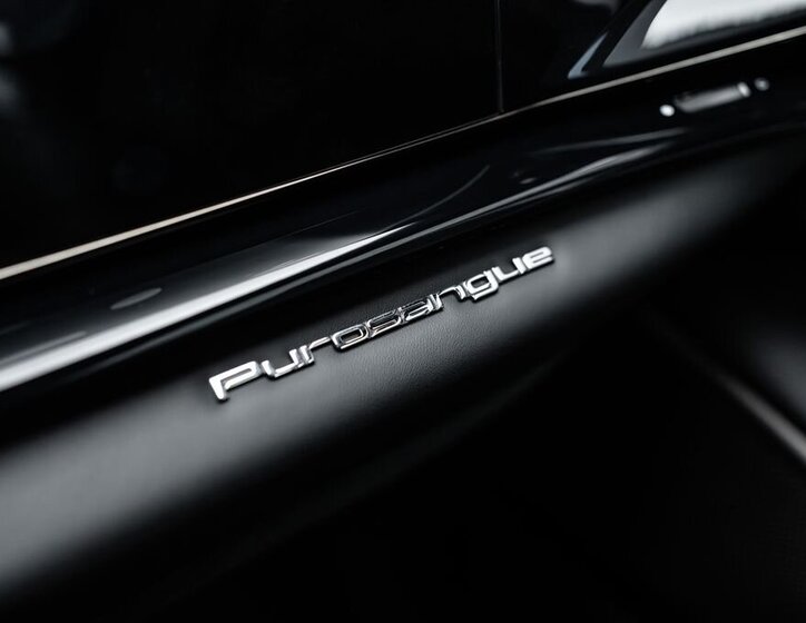 Ferrari Ostatní SUV / Terénní 6,5 l 529 kw