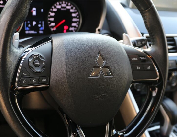 Mitsubishi Eclipse Cross Kombi 1,5 l 120 kw