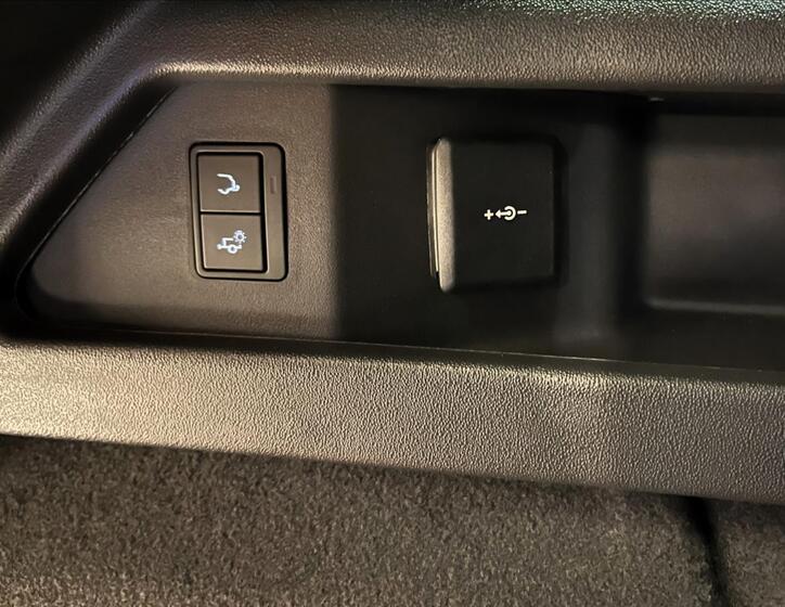 Land Rover Discovery Sport 7