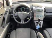 Toyota Corolla Verso 13