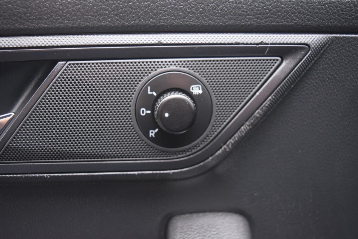 Škoda Fabia Hatchback 999,0 55 kw