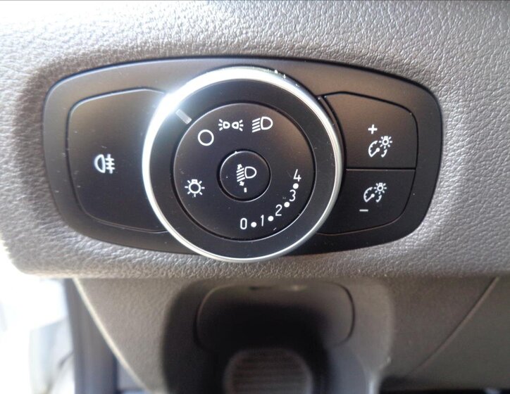 Ford Transit Custom Ostatní 2,0 l 79 kw