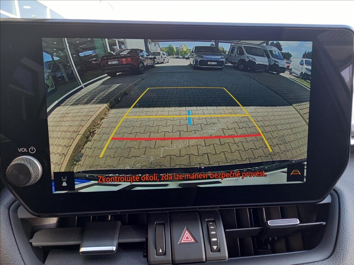 Toyota RAV4 SUV / Terénní 2,5 l 136 kw