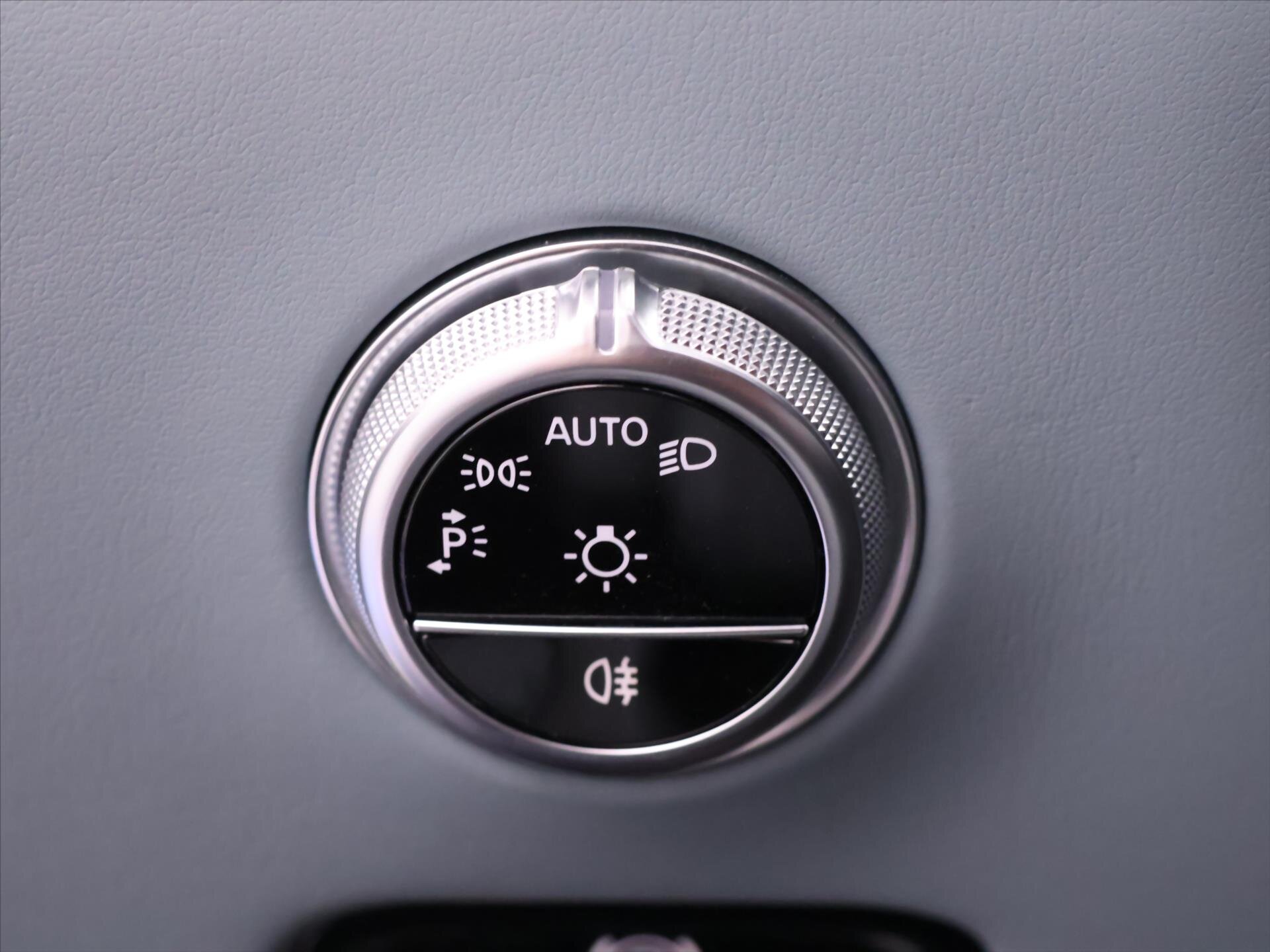 Mercedes-Benz SL Kabriolet 4,0 l 430 kw