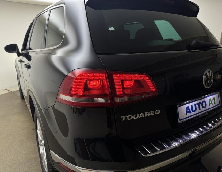 Volkswagen Touareg SUV / Terénní 3,0 l 193 kw