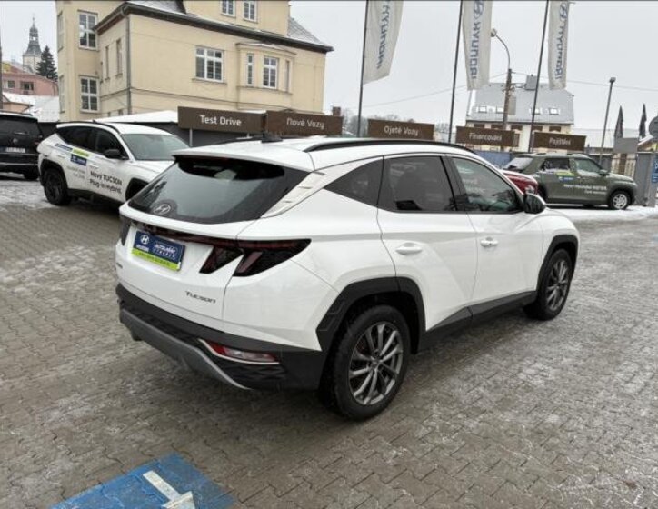 Hyundai Tucson SUV 1,6 l 110 kw