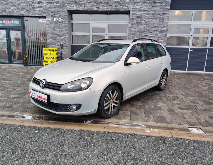 Volkswagen Golf Kombi 1,6 l 75 kw