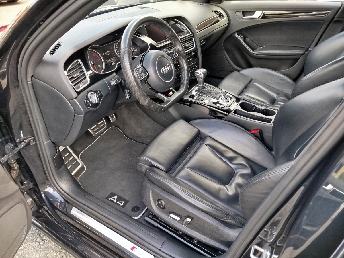Audi A4 Kombi 2,0 l 140 kw