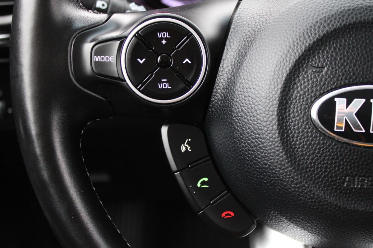 KIA Soul Hatchback 1,6 l 97 kw