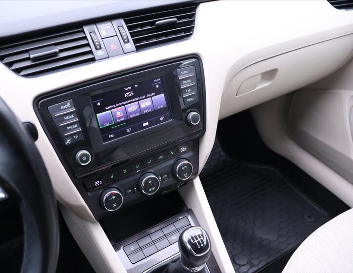 Škoda Octavia Kombi 2,0 l 110 kw