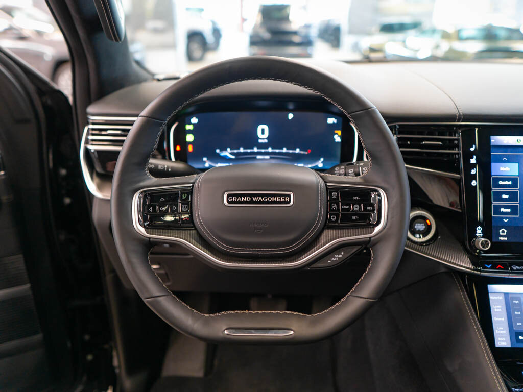 Jeep Grand Wagoneer SUV / Terénní 6,4 l 351 kw