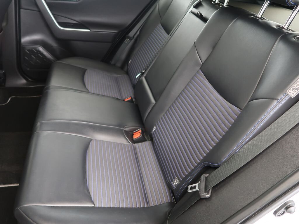 Toyota RAV4 SUV / Terénní 2,5 l 131 kw