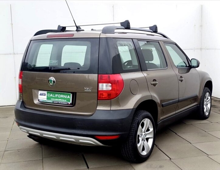 Škoda Yeti SUV / Terénní 1,6 l 77 kw