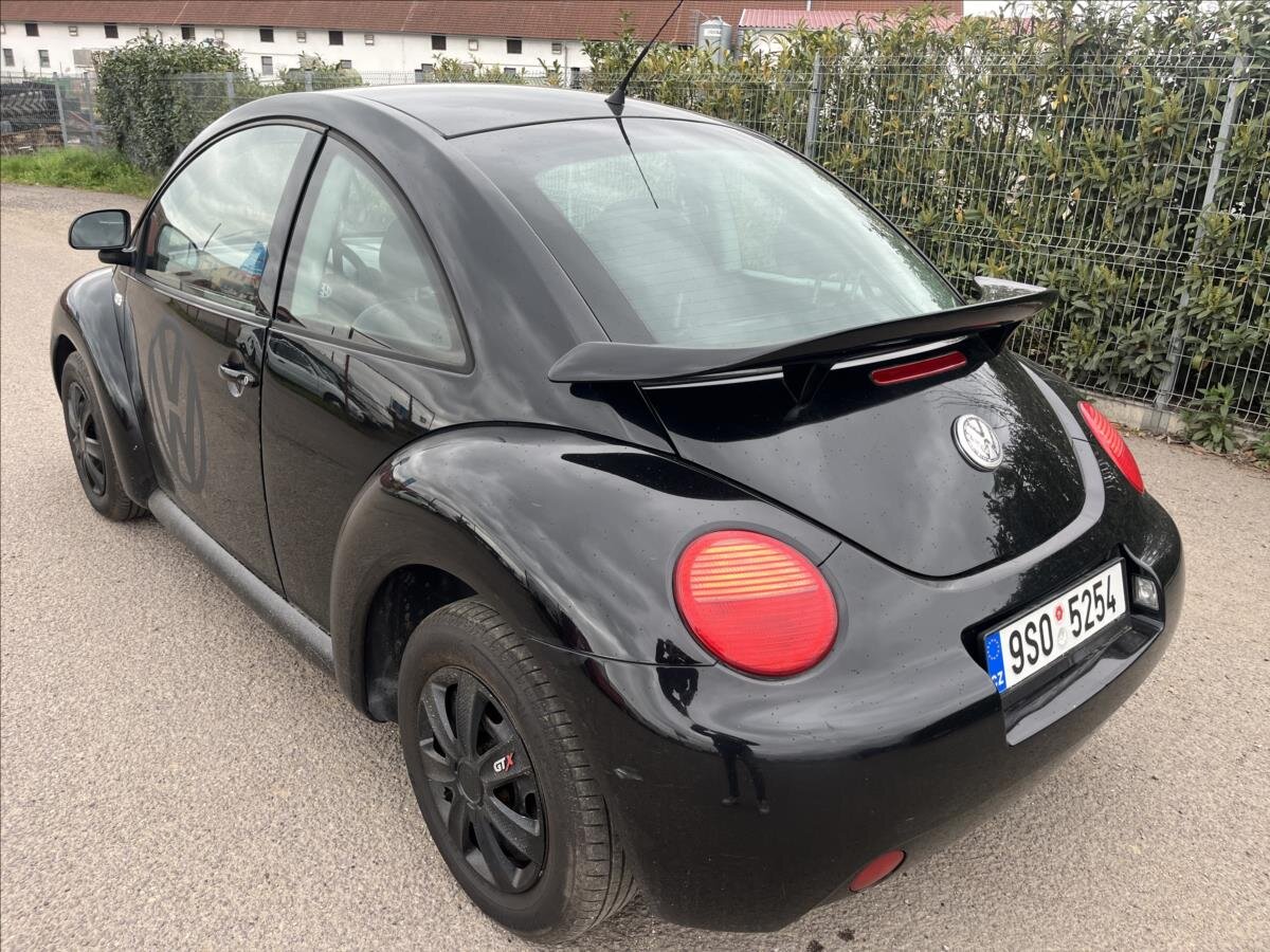 Volkswagen New Beetle Hatchback 1,6 l 74 kw