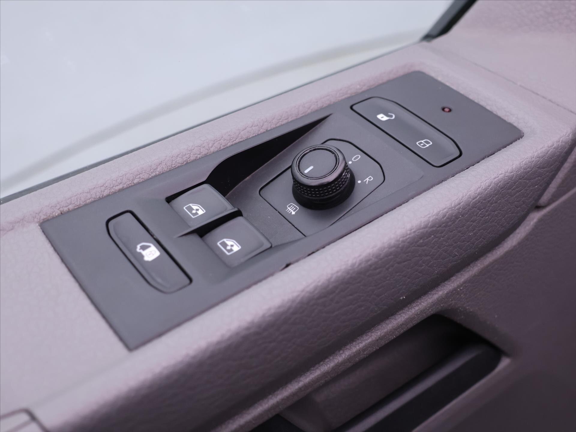 Volkswagen Transporter Ostatní 2,0 l 66 kw