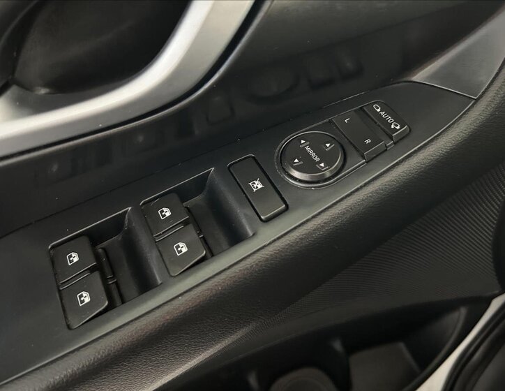 Hyundai i30 Kombi 1,4 l 103 kw