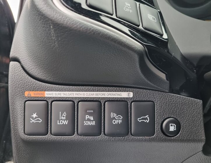 Mitsubishi Outlander SUV 2,4 l 165 kw