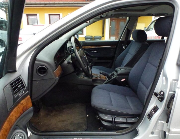 BMW Řada 5 17