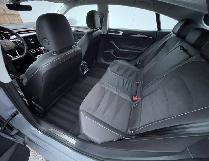 Volkswagen Arteon Liftback 1,5 l 110 kw