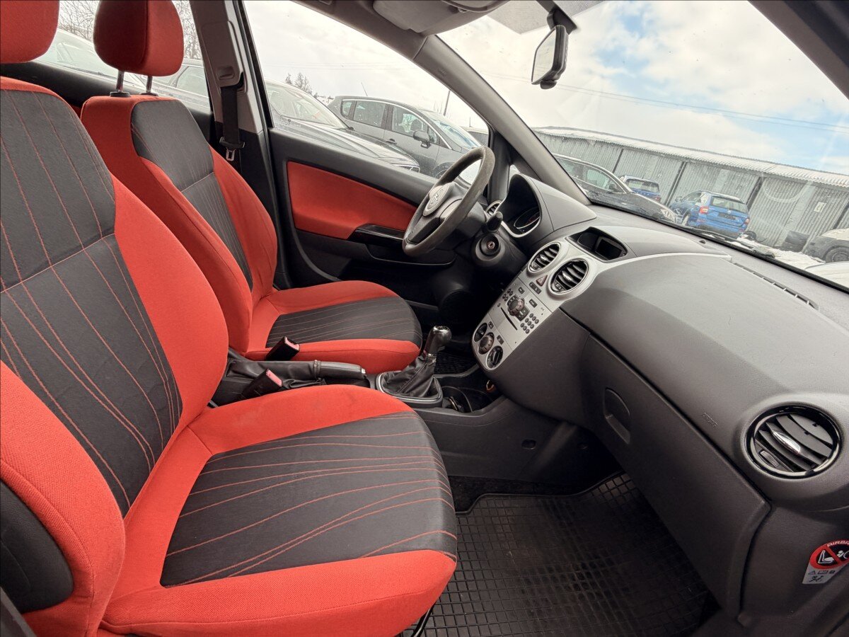 Opel Corsa Hatchback 1,4 l 66 kw