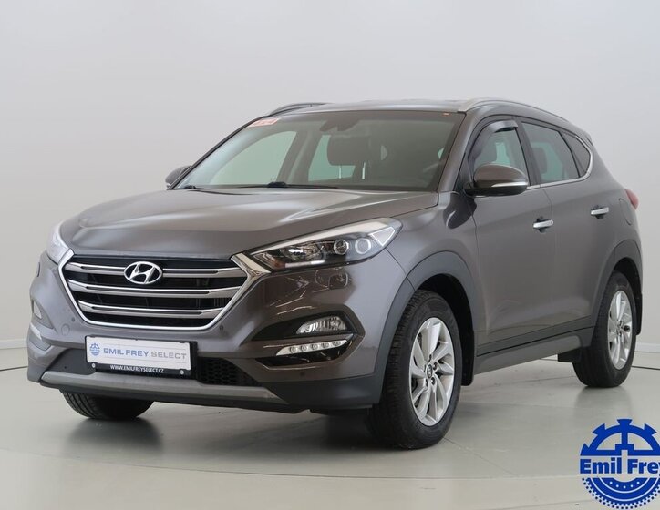 Hyundai Tucson SUV 2,0 l 100 kw