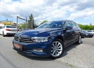 Volkswagen Passat 1