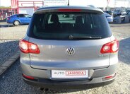 Volkswagen Tiguan SUV 2,0 l 103 kw