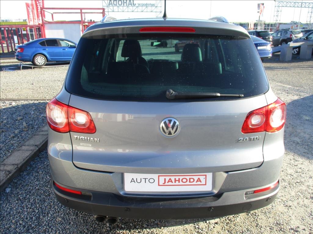 Volkswagen Tiguan SUV 2,0 l 103 kw