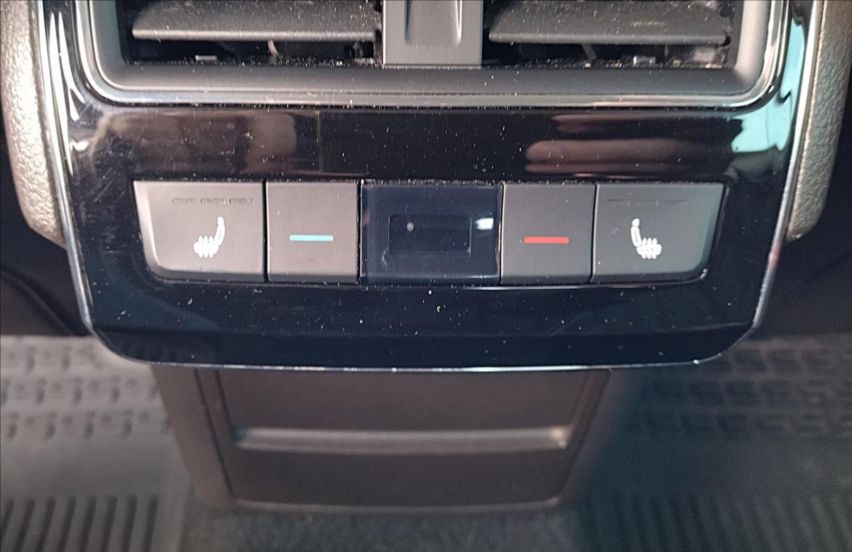 Škoda Superb Sedan 2,0 l 200 kw