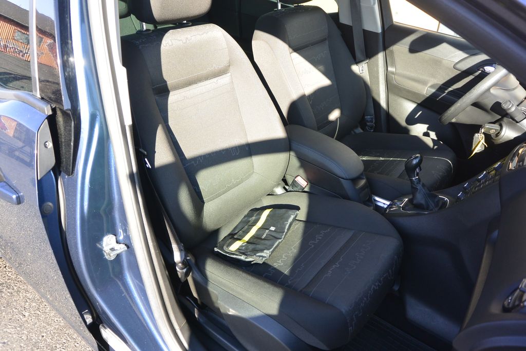 Opel Meriva MPV 1,7 l 96 kw