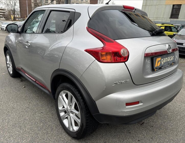 Nissan Juke Hatchback 1,6 l 86 kw