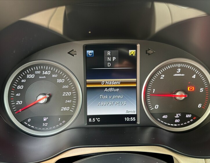 Mercedes-Benz GLC 40