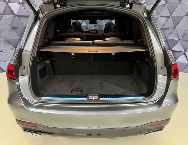 Mercedes-Benz GLS SUV 3,0 l 280 kw