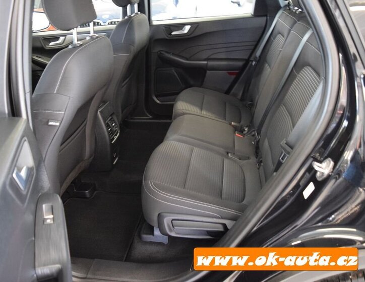 Ford Kuga SUV / Terénní 2,5 l 112 kw